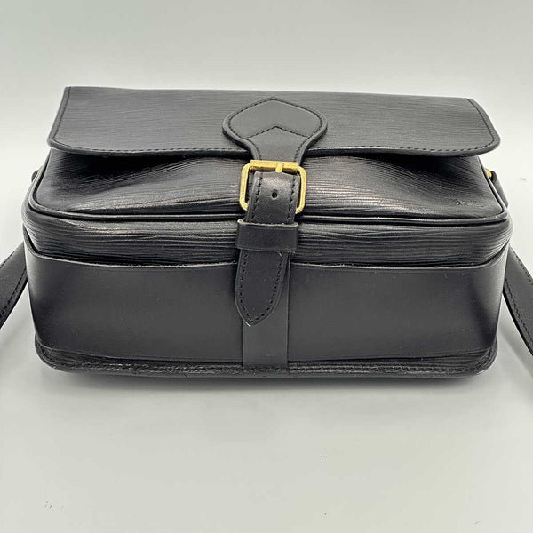 Louis Vuitton Epi Cartouchiere MM Black Shoulder Bag