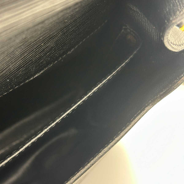 Louis Vuitton Epi Cartouchiere MM Black Shoulder Bag
