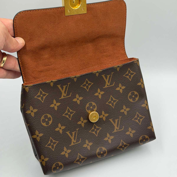 Louis Vuitton Locky BB - Monogram and Caramel