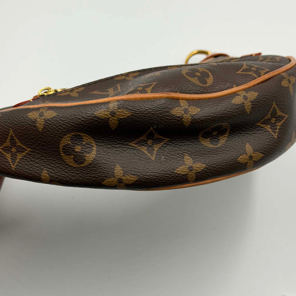 Louis Vuitton Loop Shoulder Bag Monogram Canvas