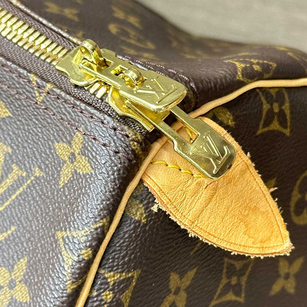 Louis Vuitton Monogram Keepall 55 Duffle Bag
