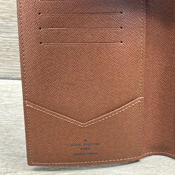 Louis Vuitton Monogram Passport Cover - Chicago Pawners & Jewelers