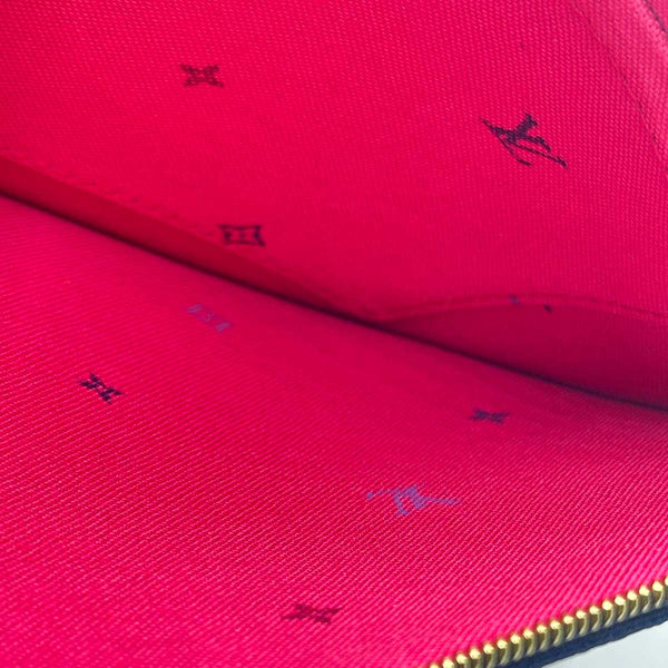 Louis Vuitton Monogram Spring In the City Neverfull Pochette - Midnight Fuchsia