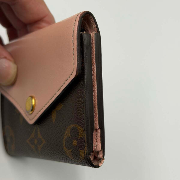 Louis Vuitton Monogram Zoe Wallet Rose Ballerine