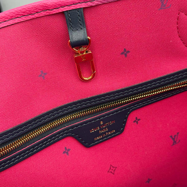 Louis Vuitton Neverfull MM - Giant Monogram - Spring In The City - Midnight Fuschia