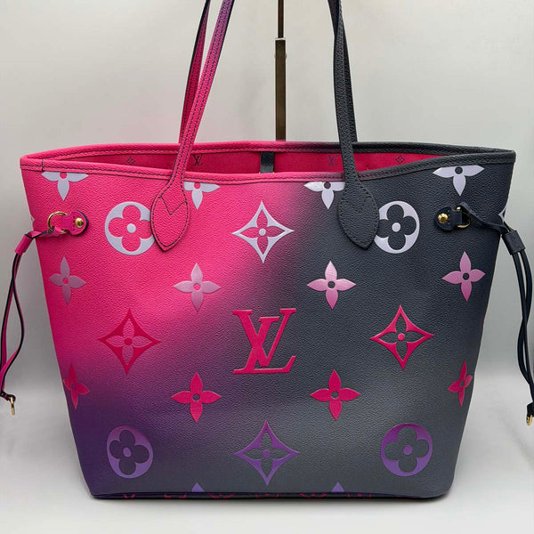 Louis Vuitton Neverfull MM - Giant Monogram - Spring In The City - Midnight Fuschia
