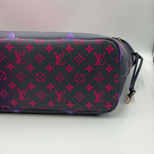 Louis Vuitton Neverfull MM - Giant Monogram - Spring In The City - Midnight Fuschia