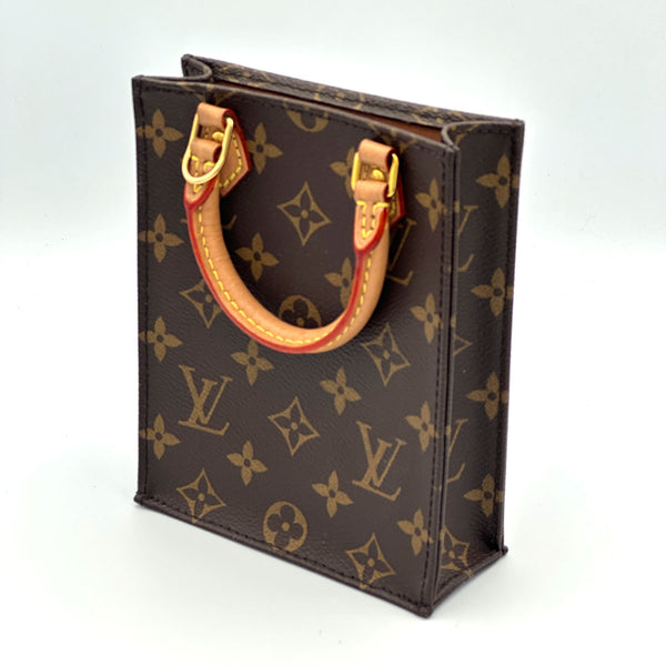 Louis Vuitton Petit Sac Plat - Monogram