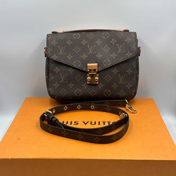 Louis Vuitton Pochette Métis - Monogram
