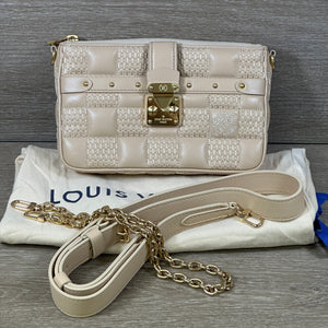 Louis Vuitton Quilted Lambskin Troca Pochette - Beige - Chicago Pawners & Jewelers