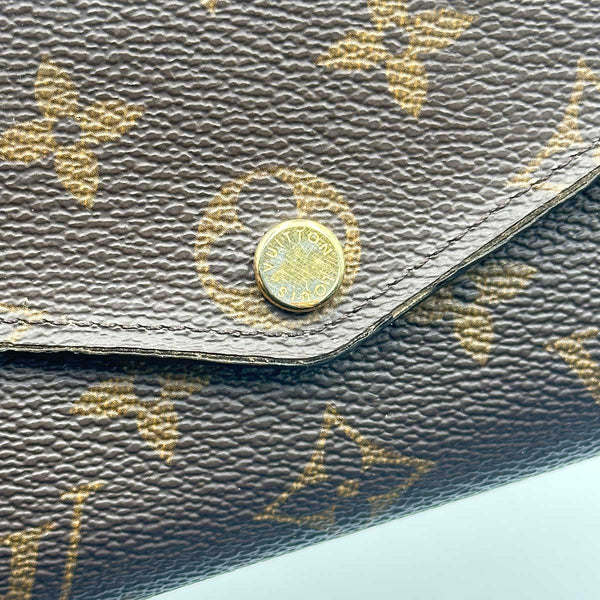 Louis Vuitton Sarah Wallet Monogram Canvas - Fuchsia