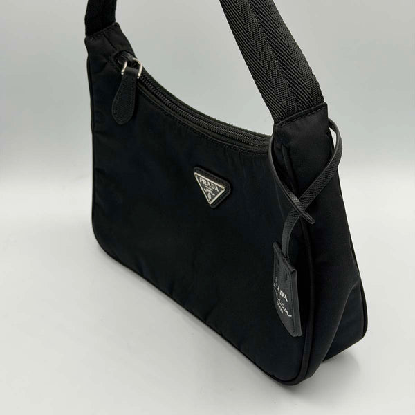Prada Re-Edition 2000 Mini Bag in Black Nylon