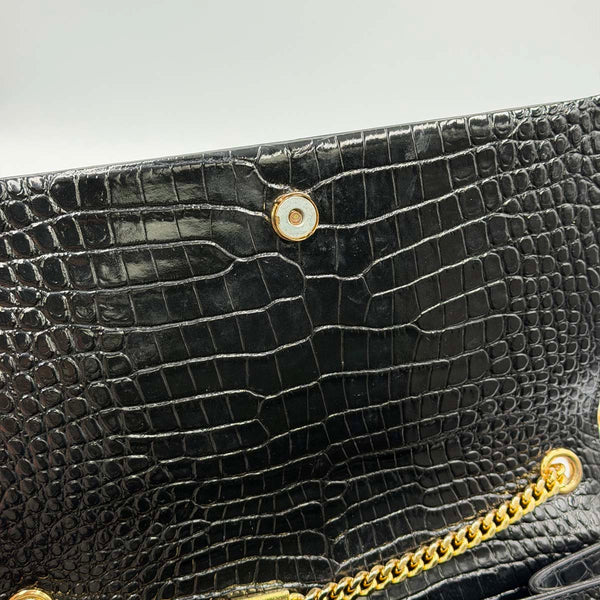 Saint Laurent Kate Medium Chain Bag With Tassel In Crocodile-embossed Shiny Leather - Nero