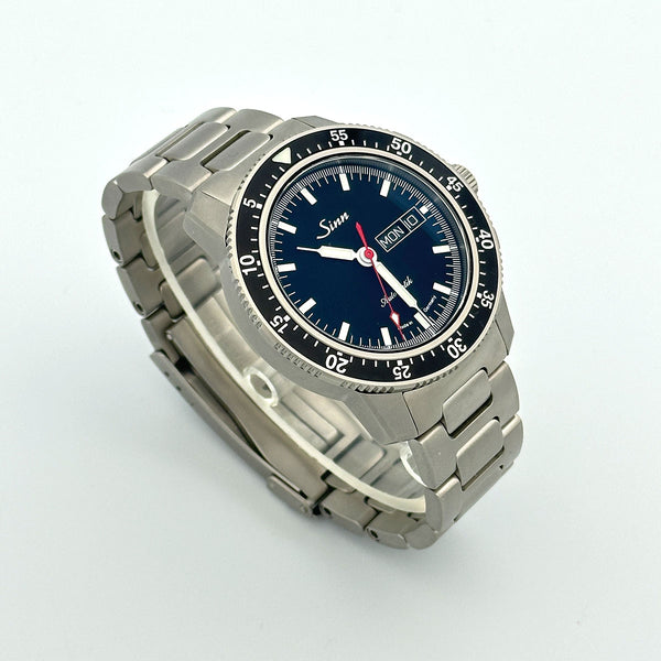 Sinner Series 104 - Stainless Steel - Day Date