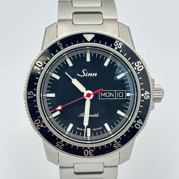 Sinner Series 104 - Stainless Steel - Day Date