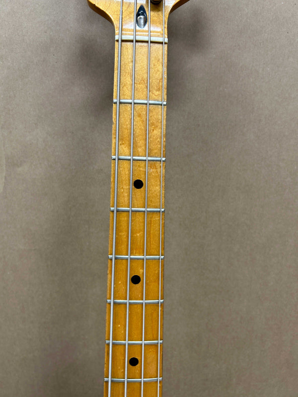 Music Man Sabre Bass Guitar - 1982 - Chicago Pawners & Jewelers