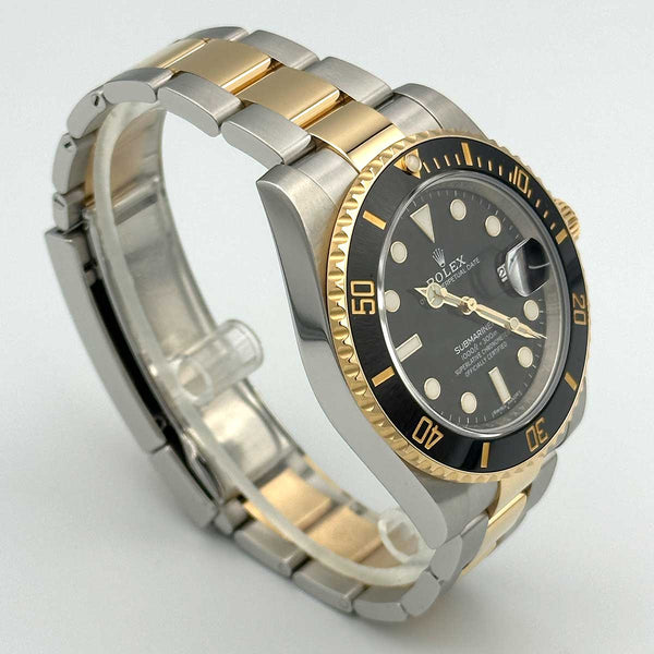 Rolex Submariner Date SS/18K Black Dial 2017 (B&P)