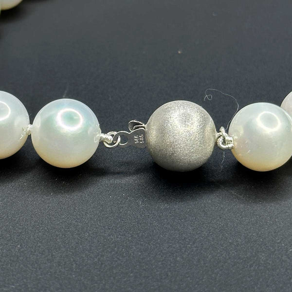 South Sea Pearl Graduated Necklace