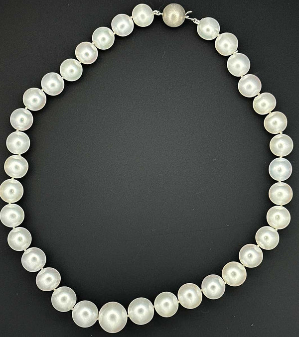 South Sea Pearl Graduated Necklace