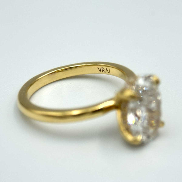 VRAI 18kt Signature 2.00ct Diamond Engagement Ring