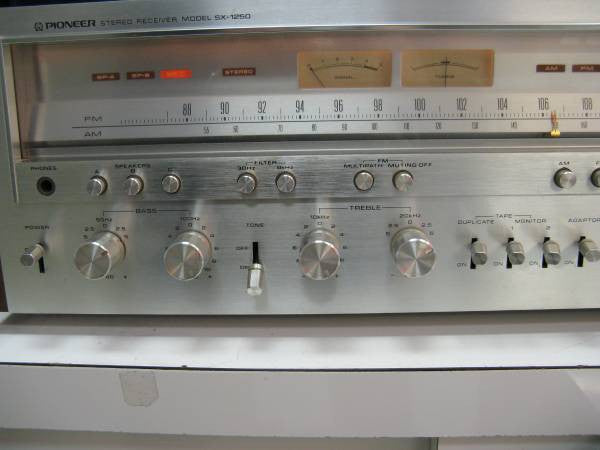 Pioneer SX-1250 Stereo Receiver - Chicago Pawners & Jewelers