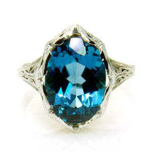 Antique 18K Filigree Blue Topaz Ring - Chicago Pawners & Jewelers