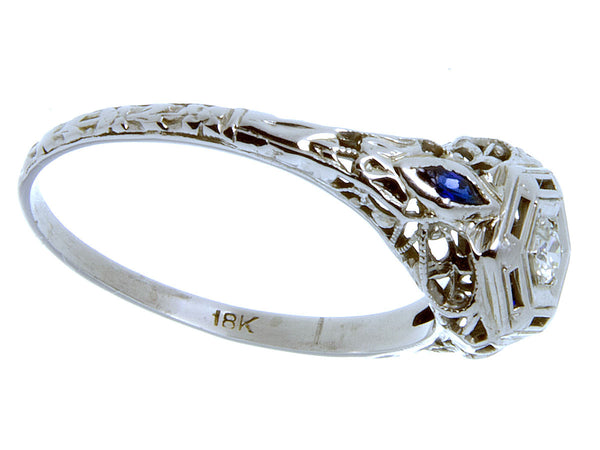 1920s Diamond & Sapphire Filigree Ring - Chicago Pawners & Jewelers