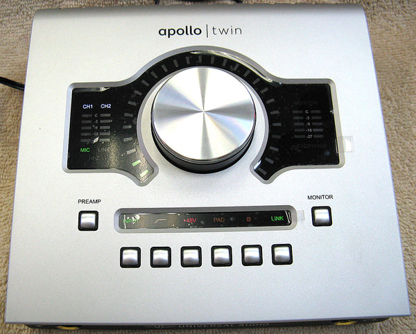 Universal Audio Apollo Twin Solo Interface - Chicago Pawners & Jewelers