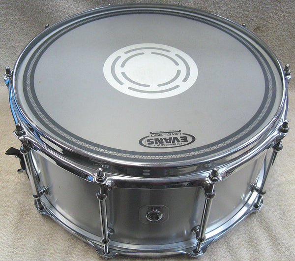 Crush Rolled Aluminum 14x6.5" Snare Drum - Chicago Pawners & Jewelers