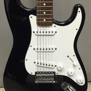 Fender Stratocaster Electric Guitar - Chicago Pawners & Jewelers