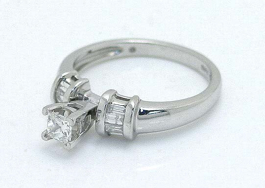 Platinum 1/2ct Princess Diamond Engagement Ring - Chicago Pawners & Jewelers