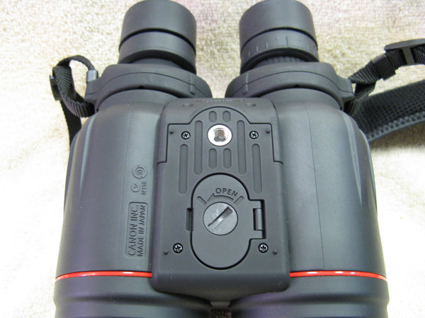 Canon 10x42 L IS WP Binoculars - Chicago Pawners & Jewelers
