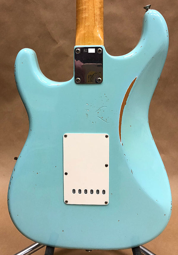 Fender ’60 Stratocaster Relic Custom Shop Daphne Blue - Chicago Pawners & Jewelers