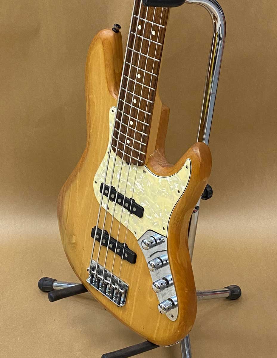 Fender Deluxe Jazz Bass V with Aguilar OBP-1 1996