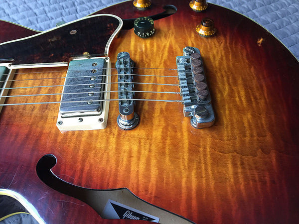 Gibson Howard Roberts Fusion - Owned by Howard Roberts - Chicago Pawners & Jewelers