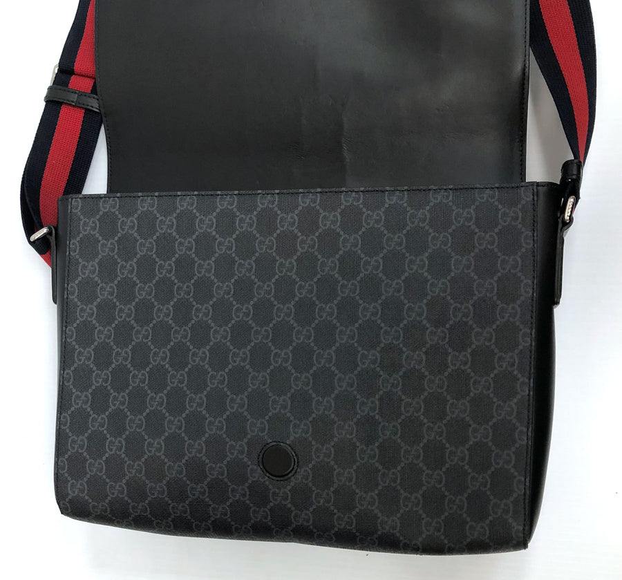 Gucci GG Supreme Black Flap Messenger Bag - Chicago Pawners & Jewelers