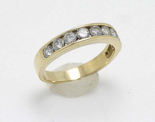 1.00ct Diamond Anniversary Band