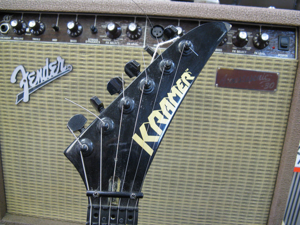 Kramer Striker ST300 Electric Guitar - Chicago Pawners & Jewelers