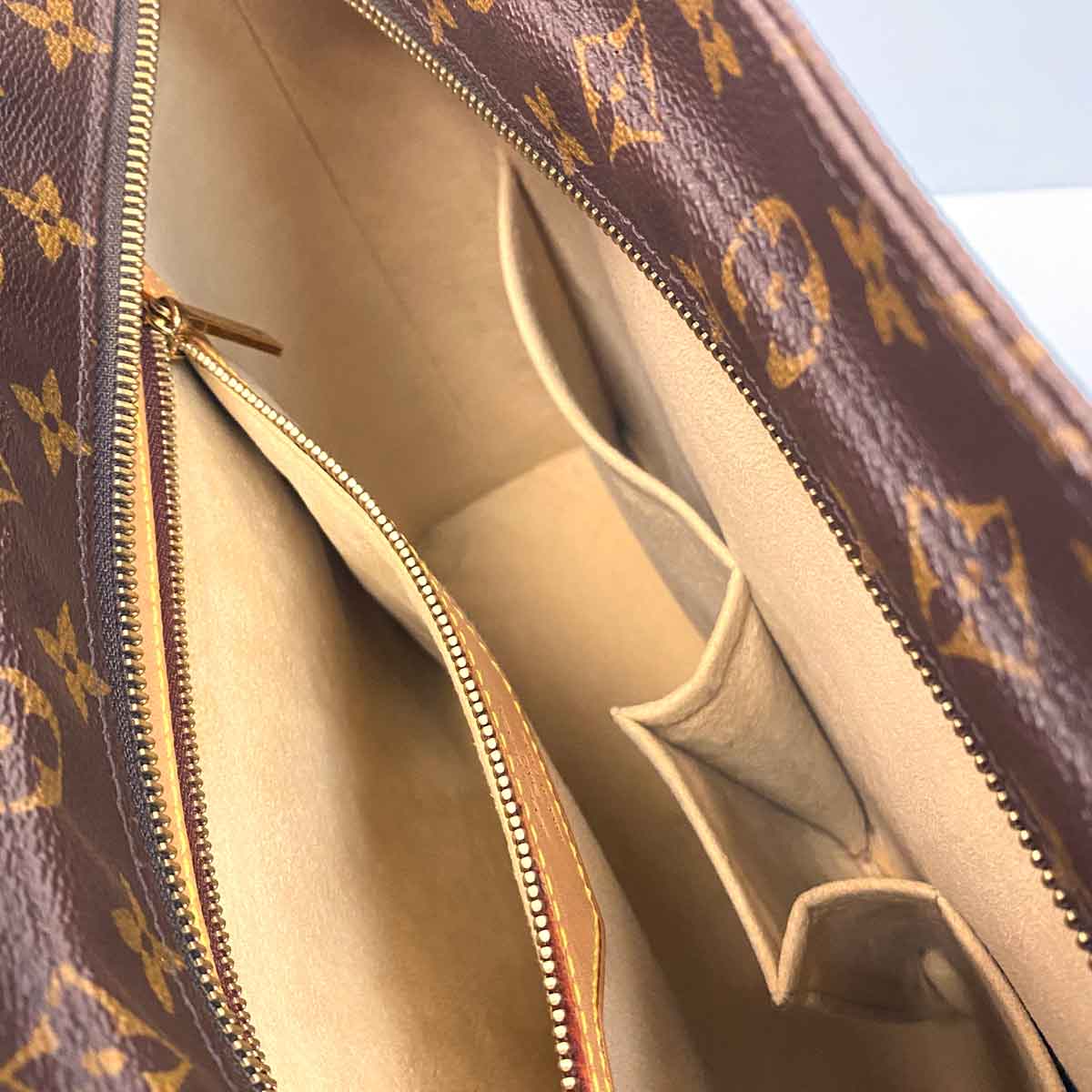 Louis Vuitton Luco Monogram Tote – Chicago Pawners & Jewelers