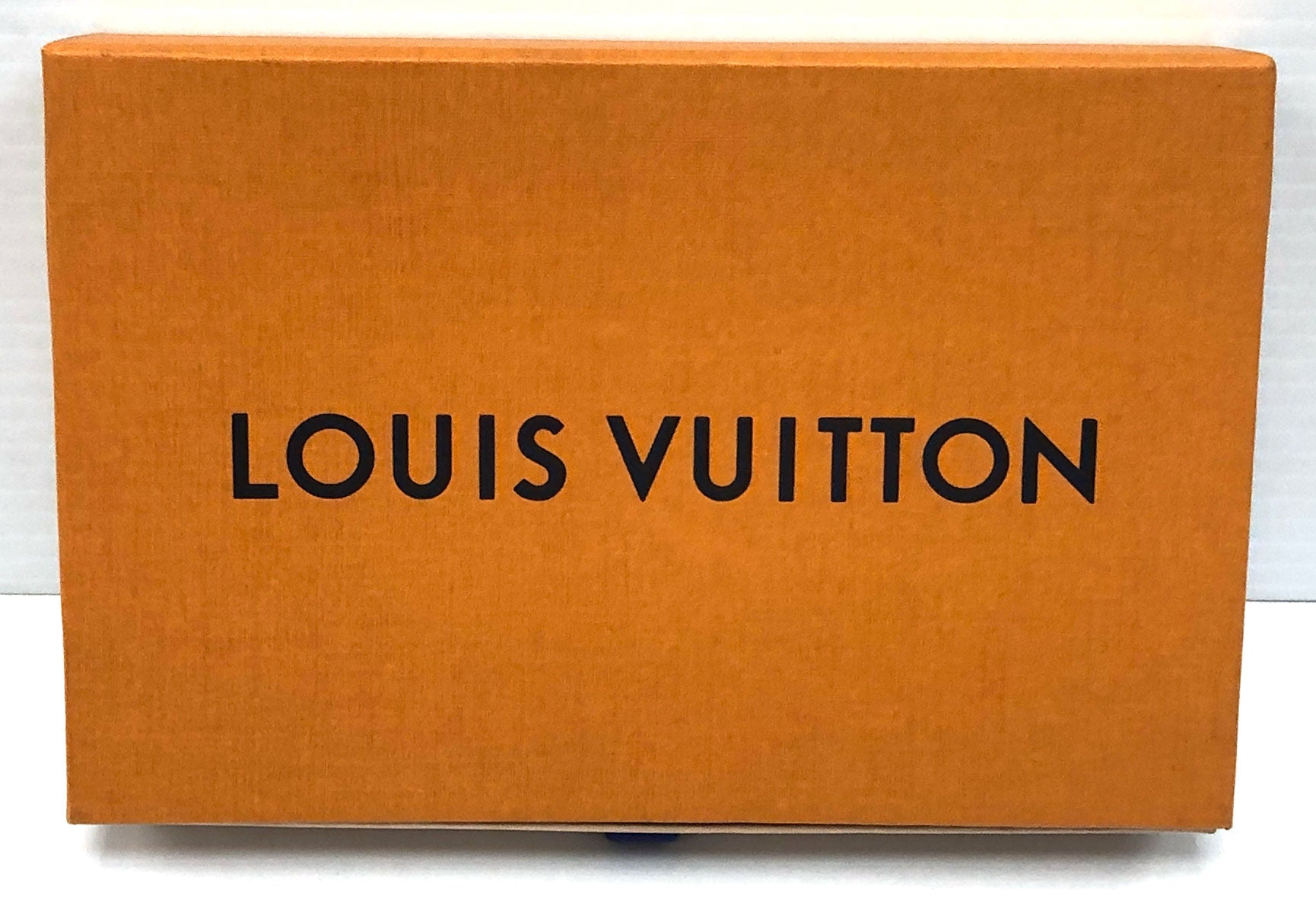 LOUIS VUITTON Savane Monogram Lion Chapman XL Zippy Wallet Ink 412278