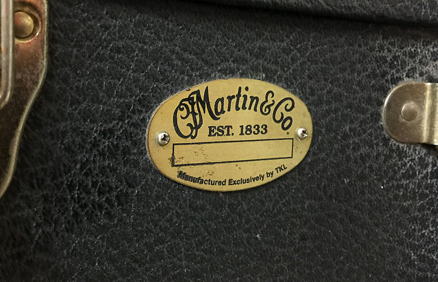 Martin Custom Walnut Dreadnought 1988 - Chicago Pawners & Jewelers