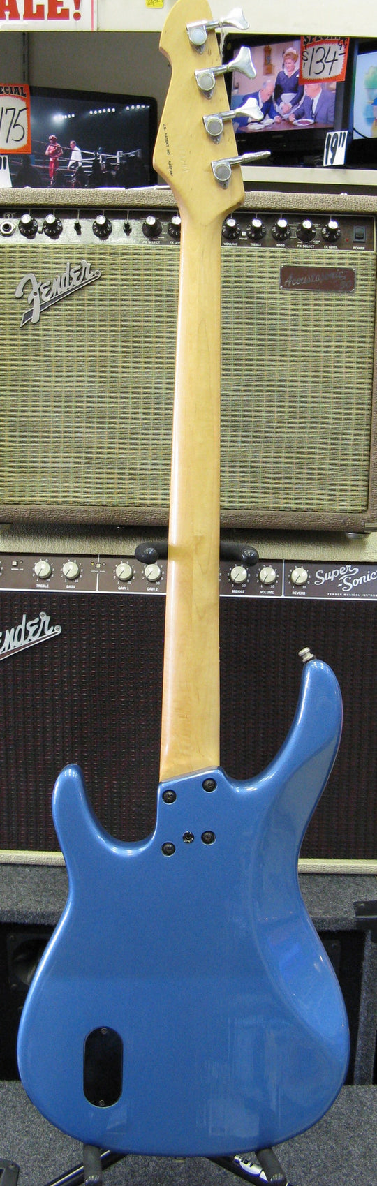 Peavey Axcelerator Bass Guitar Chicago Pawners & Jewelers