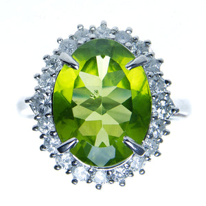 Platinum 6.02ct Peridot & Diamond Ring - Chicago Pawners & Jewelers