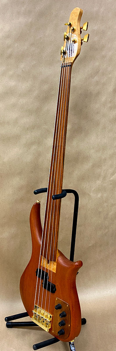 US Masters Guitars Works P-5 Fretless 5 String Bass - Chicago Pawners & Jewelers